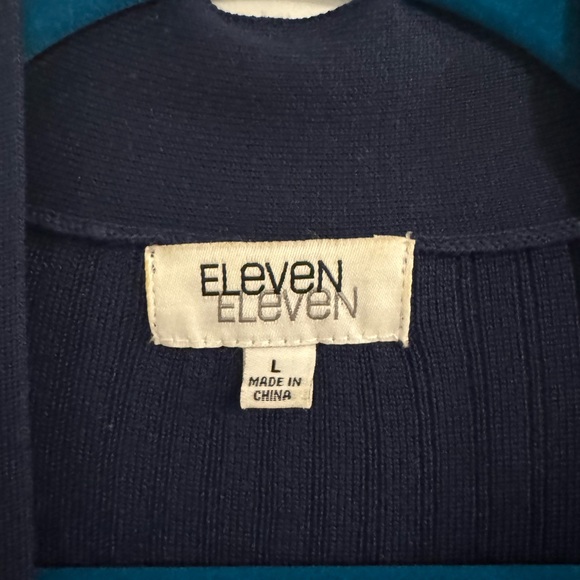 Eleven Eleven Navy Blue Cardigan Size L - Picture 2 of 4